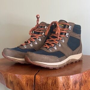 L.L. Bean Men's Brown and Black Hiking Boots